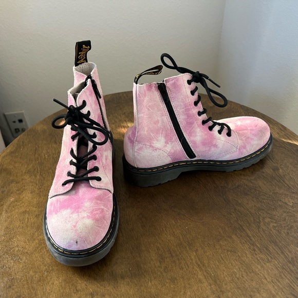 Dr. Martens Women's Pink & White Suede Tie-Dye Combat Boots 5 wmns - Picture 2 of 5
